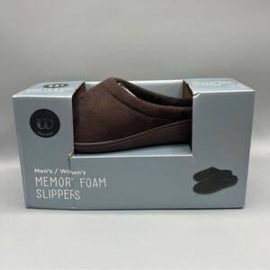 Wayland Square Brown Unisex Memory Foam Slippers Size Medium